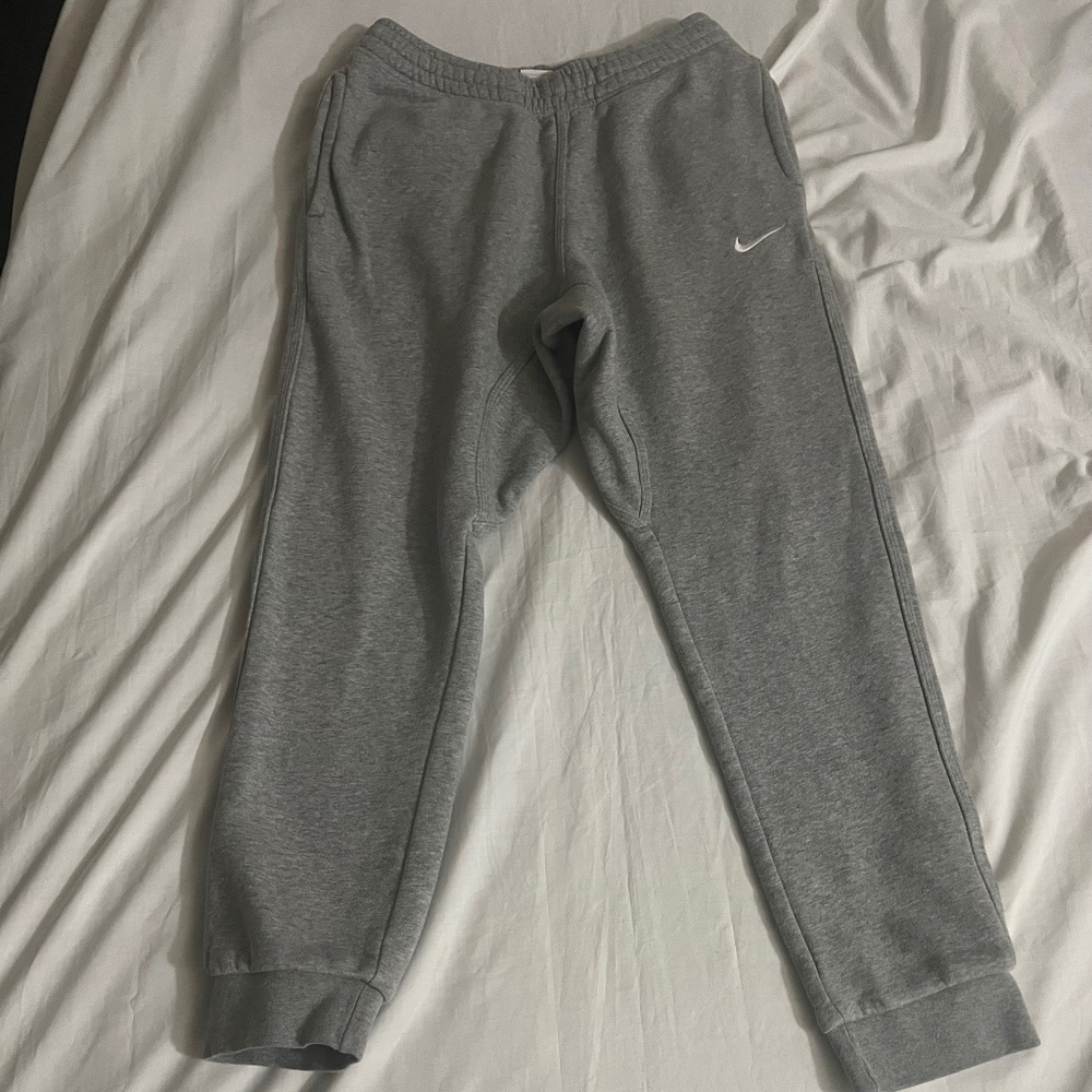 Nike joggers